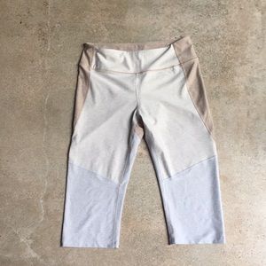 Outdoor Voices Tri-Tone Kneecap Legging